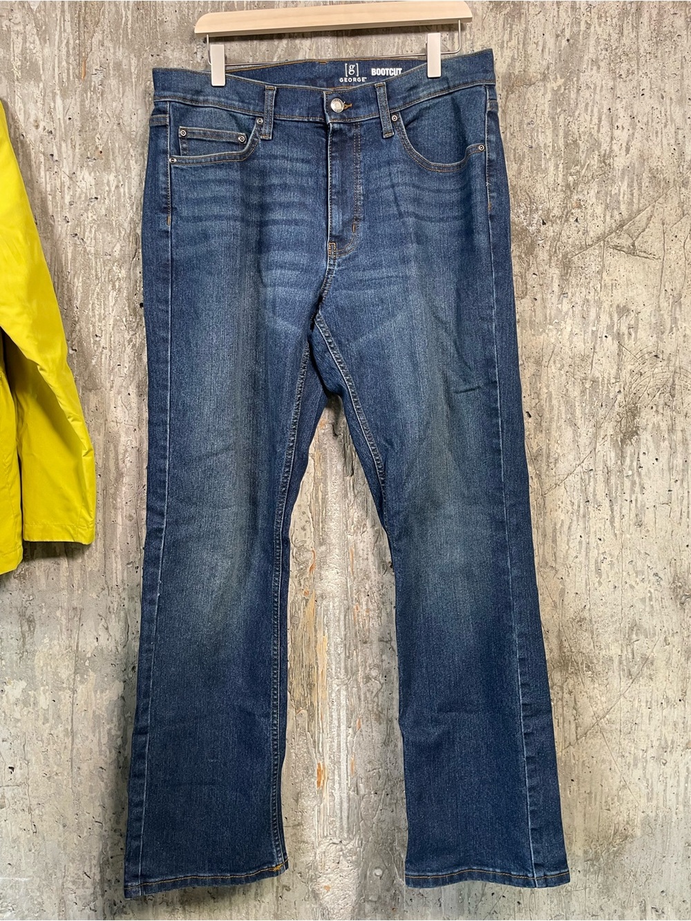 GEORGE Men's Bootcut Jean Size 34X32 in Medium Wash